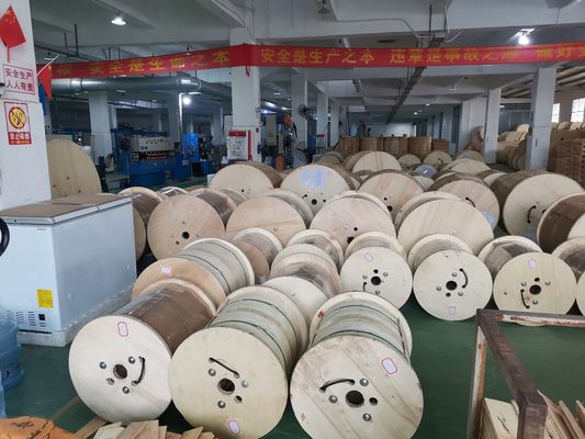 کابل فیبر نوری فضای باز با قدرت FRP ADSS 24 هسته ای با دهانه 120 متر