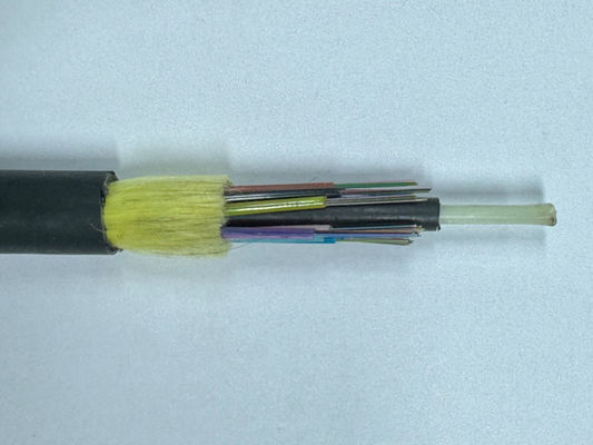 2 24 32 48 72 96 144 هسته ی تک / دو لایه ای ADSS درب بیرونی کابل فیبر نوری برای اسپم هوایی 150 100 200m