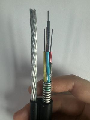 عمده فروشی شکل هوائی شکل 8 کابل فیبر نوری درب 12 24 هسته G652D GYTC8S