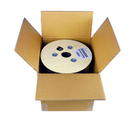 کابل تخت هوایی تک حالته در فضای باز 1 هسته ای 2 هسته ای 4core 657A1 کابل تخت FRP با کابل فیبر نوری پیام رسان